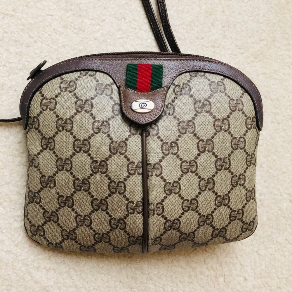 GUCCI Vintage Crossbody Bag All Over Signature